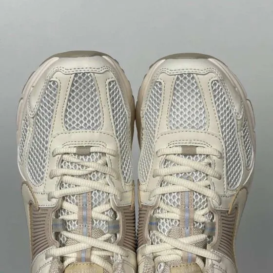 Nike Zoom Vomero 5 Cream White With Beige And Silver Accents Running BS-87000