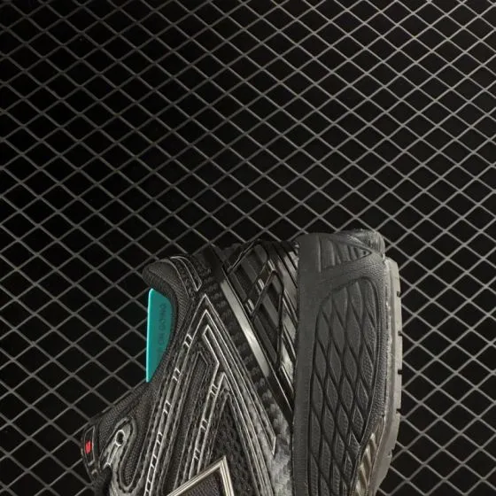 New Balance 1906R U1906ROA Black Metallic Silver EU 36-47 Sneaker - Unisex BS-82596