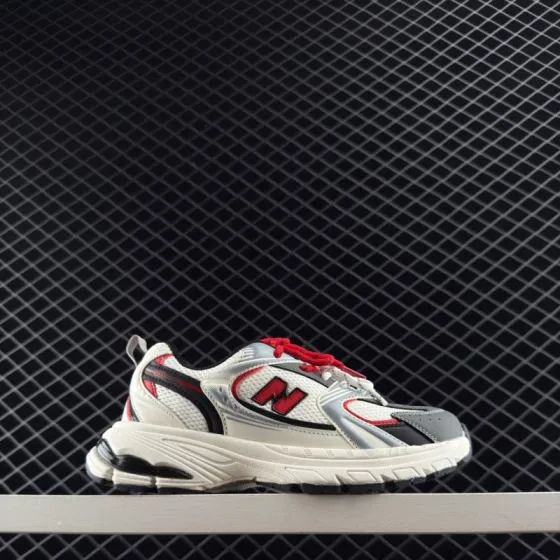 New Balance 530 off white silver red black 26-37 sneaker