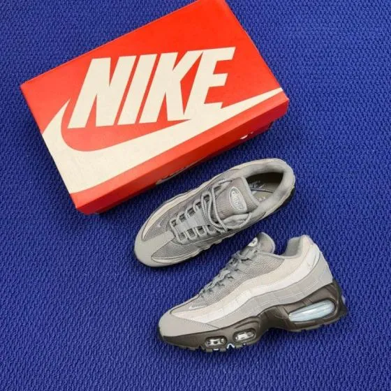 Nike Air Max 95 OG IB7682-001 Cool Grey Wolf Grey EU 40-40 5 Lifestyle - Men s BS-86972