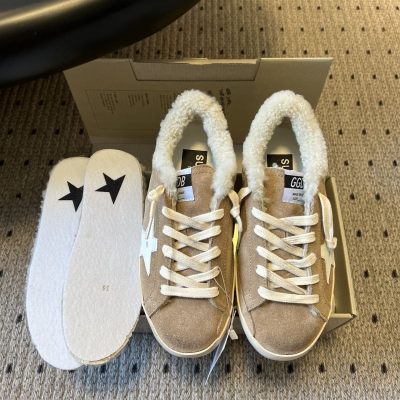 Golden Goose Super Star Sabot Shearling beige white cream EU 36 sneaker