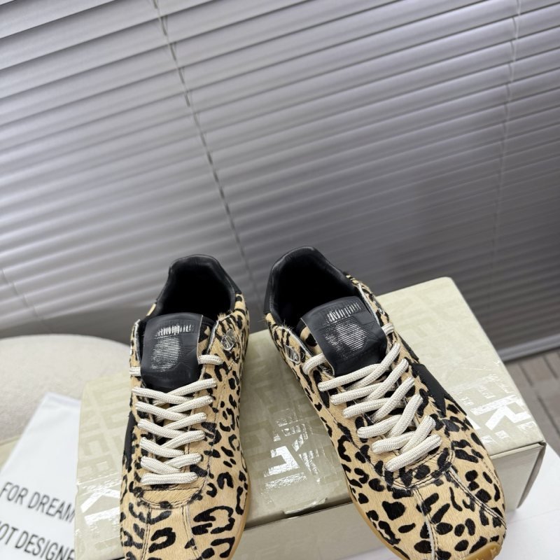 Golden Goose Running Marathon beige black gum white sneaker lifestyle