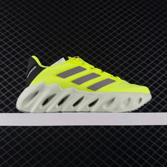 Other Adidas Switch FWD IF6757 40-45 120030 Lifestyle - Men s BS-76996