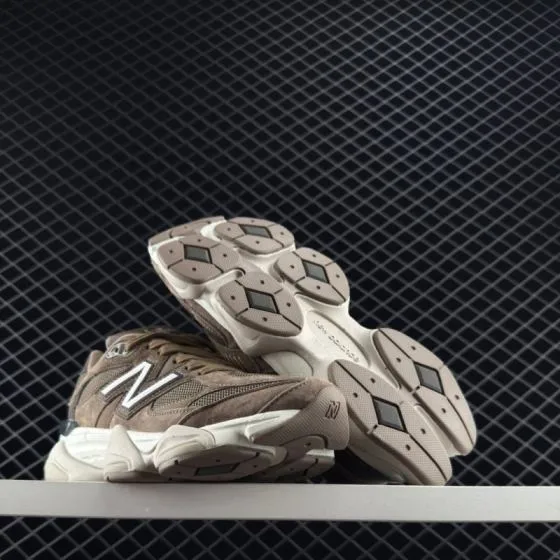 New Balance 9060 Brown Off White Black EU 36-46 5 Sneaker - Unisex BS-83316