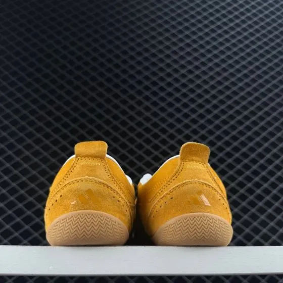 Other Adidas URBAN REVERIE 80 CHAMPION Lifestyle BS-77494
