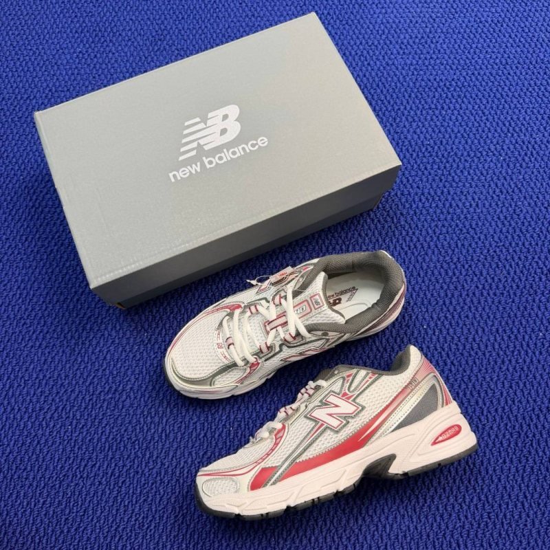 New Balance U740RD2 740 white red grey black USA 6 5 UK 6 EUR 39 5 training shoe