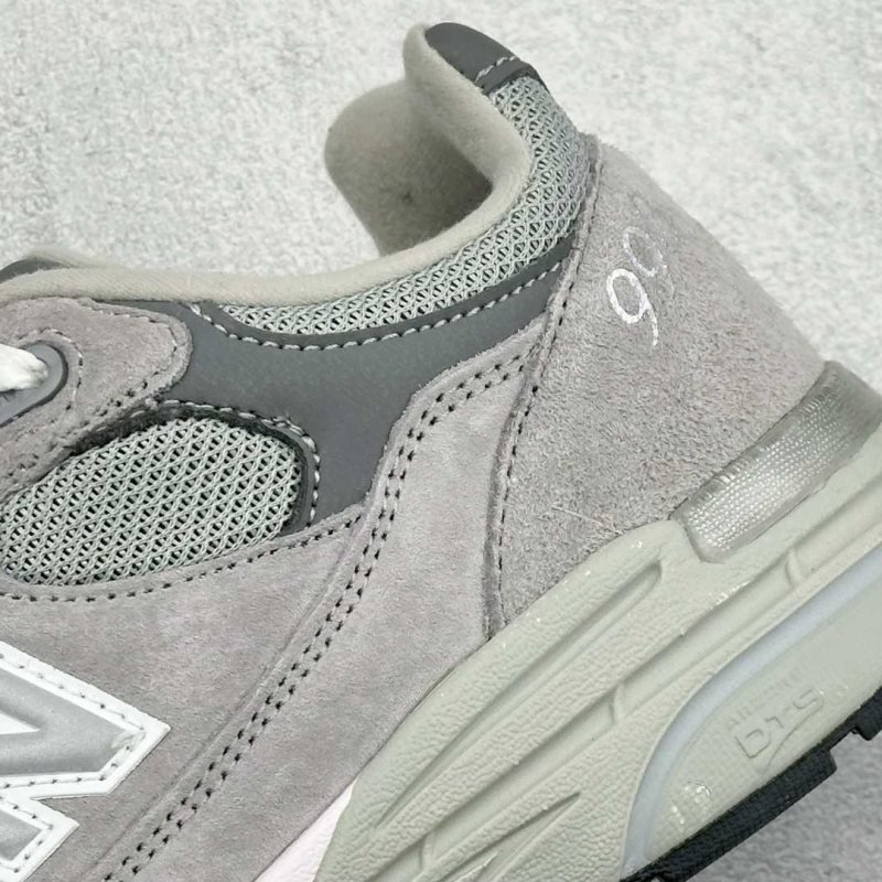 New Balance 993 MR993GL grey white light green black sneaker