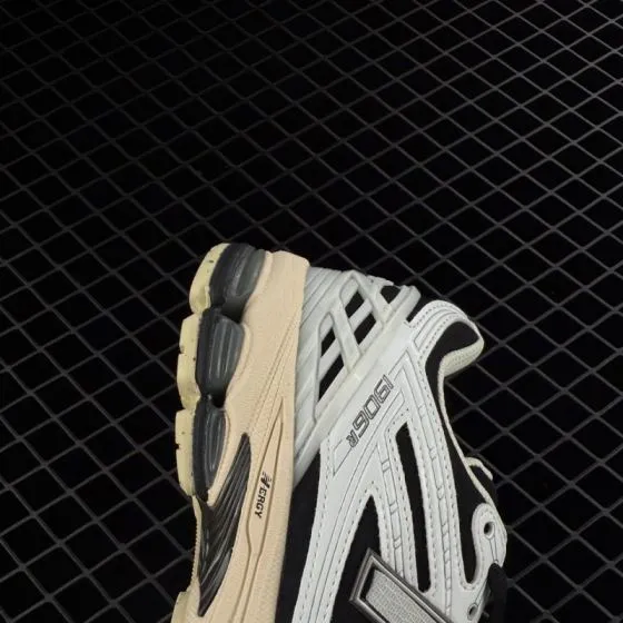 New Balance 1906R White Black Cream Silver EU 36-47 Sneaker - Unisex BS-82667