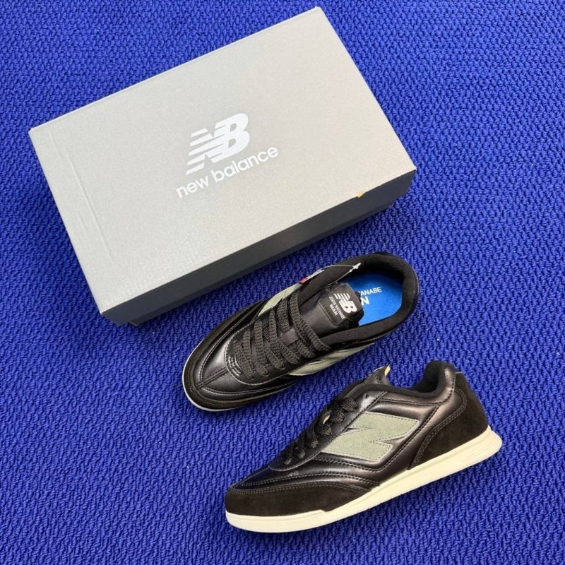 New Balance URC42JW black olive off white EU 40 skate shoe