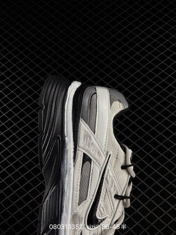 Nike Initiator Light Grey Black Silver White EU 36-45 Running - Unisex (BS-69966)
