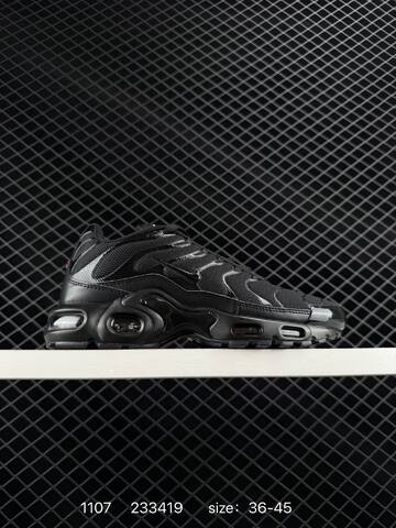 Nike Air Max Plus Black Red Silver EU 36-45 Running - Unisex (BS-74323)
