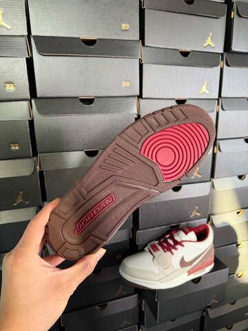 Jordan Air Jordan Legacy 312 Low IQ9783-121 White Beige Red Brown US 9 UK 8 EUR 42 5 27cm Sneaker - Men s BS-87348