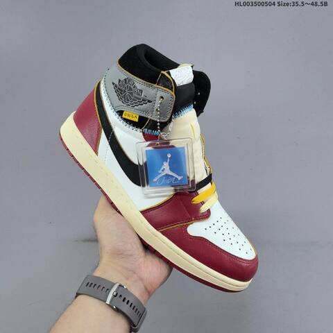 Jordan Air Jordan 1 Retro High OG White Varsity Red Black Gray 35 5 48 5 Lifestyle - Unisex (BS-66044)