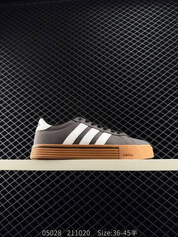 Other Adidas DAILY 4 0 DAILY 4 0 JR0080-02 36 36 5 37 38 38 5 39 40 40 5 41 42 Lifestyle - Unisex BS-78562