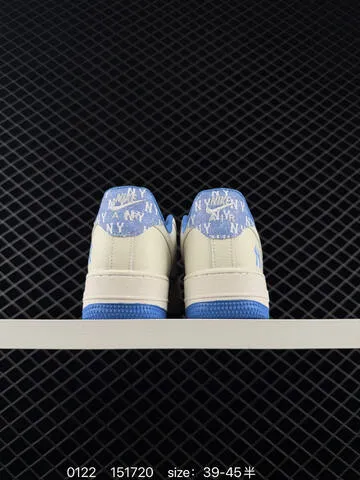Nike Air Force 1 07 Cream Blue NY Yankees Print 39-45 Lifestyle - Unisex BS-73025