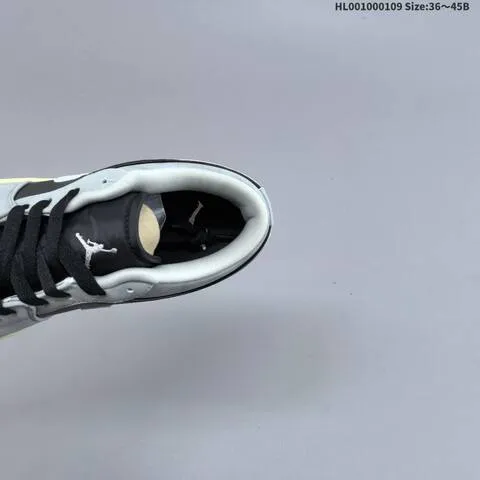 Jordan Air Jordan 1 Low Light Smoke Grey Black White EU 36-45 Casual - Unisex BS-67047