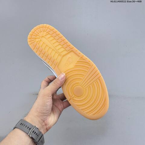 Jordan Air Jordan 1 Low Gold White EU 36-46 Basketball - Unisex (BS-65903)