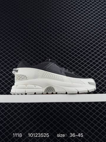 Nike Zoom Vomero Roam White Grey EU 36-45 Running - Unisex (BS-74143)