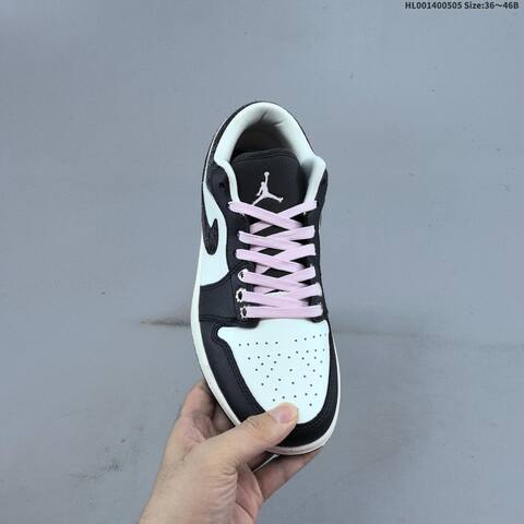Jordan Air Jordan 1 Low SE Iced Carmine Black White EU 36-46 Lifestyle - Unisex (BS-66035)