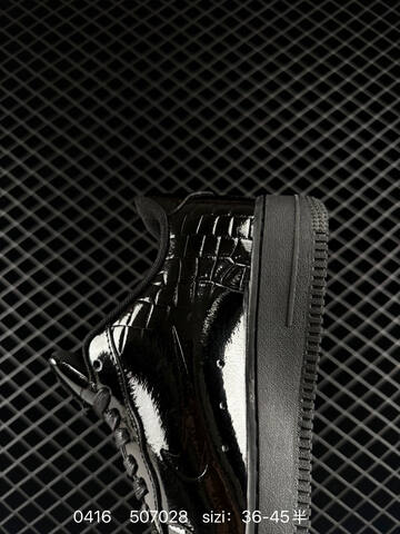 Nike Air Force 1 07 Triple Black Patent Croc EU 36-45 Lifestyle - Unisex (BS-72066)