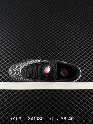 Nike Air Max DN8 Black White With Red Accents 36-45 Running - Unisex (BS-73224)