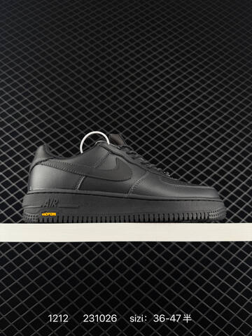 Nike Air Force 1 07 Low Triple Black EU 36-47 5 Lifestyle - Unisex (BS-73748)
