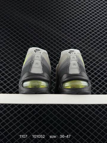 Nike Air Max 95 OG HM4740-001 Neon Black Grey White EU 36-47 Running - Unisex (BS-74317)