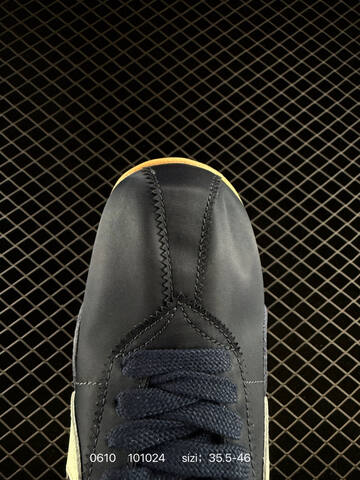 Nike Moon Shoe 1972 Navy Blue Off White Gum Brown EU 35 5-46 Lifestyle - Unisex BS-70848