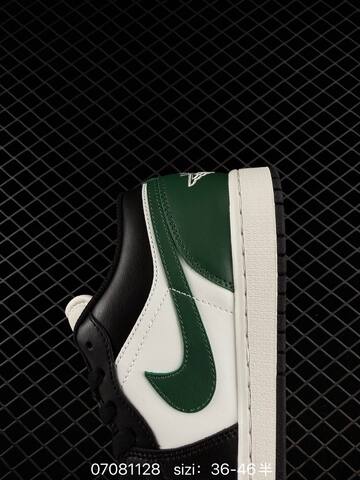 Jordan Air Jordan 1 Low 553558-128 35 5 36 36 5 37 38 5 39 40 40 5 41 42 42 5 43 44 Lifestyle - Unisex BS-79011