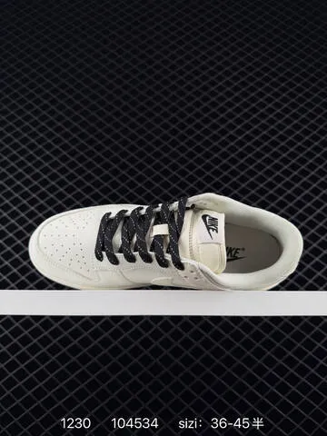 Nike SB Dunk Low Supreme Sail Black EU 36-45 Skate - Unisex BS-73383