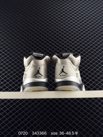 Jordan Air Jordan 5 Wings IO2038-001 Medium Grey Black Silver Off White EU 36-48 5 Basketball Shoe - Unisex BS-81042