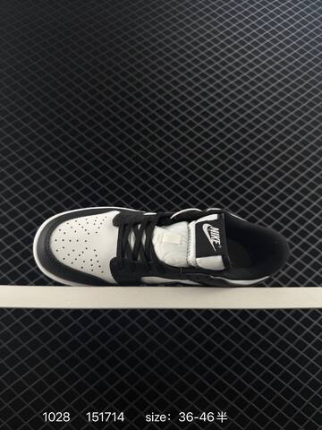 Nike SB Dunk Low Retro Black White EU 36-46 5 Skate - Unisex (BS-74508)