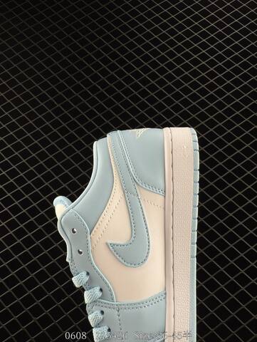 Jordan Air Jordan 1 Low White Light Blue EU 36-45 Skate Shoe - Unisex BS-81242