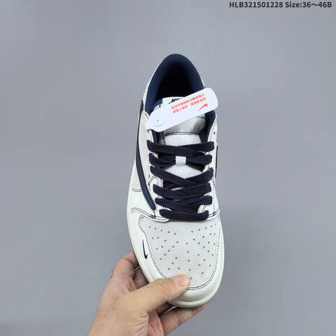 Jordan Travis Scott x Air Jordan 1 Low OG Reverse Mocha Sail University Blue Black EU 36-46 Lifestyle - Unisex (BS-67220)
