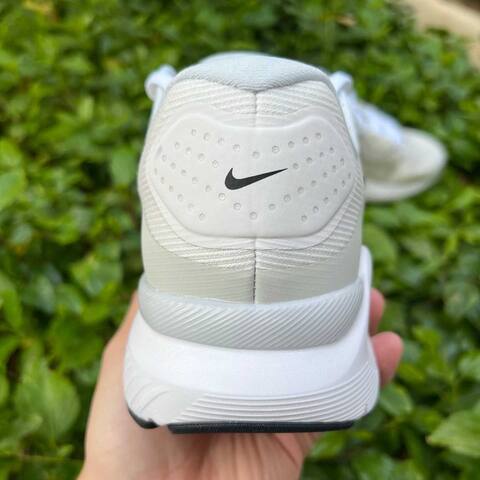 Nike Structure 26 ReactX White Black EUR 41 Running - Men's (BS-86967)