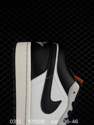 Jordan Air Jordan 1 Low White Black Red Sail EU 36-46 Sneaker - Unisex (BS-79675)