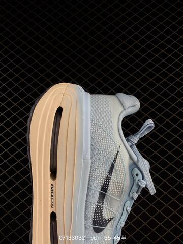 Nike Air Zoom Vomero Premium Light Blue Cream Dark Blue EU 35-45 Running - Unisex (BS-70268)