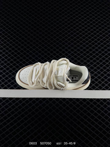 MLB Chunky Liner Cream White Brown Black EU 35-45 Skate Shoe Skate Sneakers - Unisex