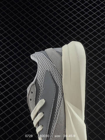 Other Adidas LIGHTBLAZE New Lightweight Upper Lightstrike Lifestyle BS-78108