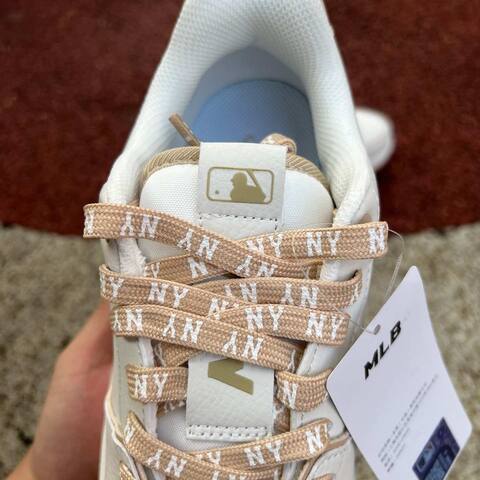 MLB CHUNKY LINER DENIM MONOGRAM BL 3ASXM046N White Beige EU 41 US M8 Sneaker Casual Sneakers Men s BS-86801
