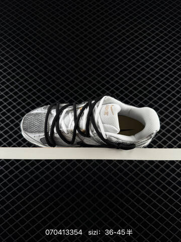 Nike V5 RNR Silver Black White Gold EU 36-45 Running - Unisex BS-70409