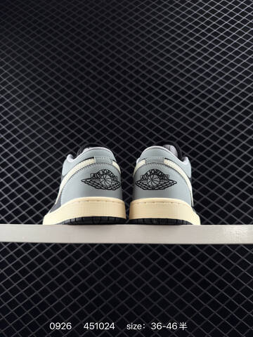 Jordan Air Jordan 1 Low Light Grey Black Cream EU 36-46 Sneaker - Unisex BS-80628