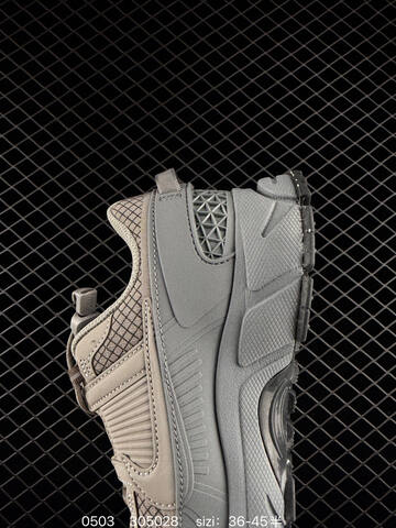 Nike Zoom Vomero Roam Grey Taupe EU 36-45 Running - Unisex (BS-71722)