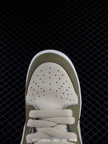 Nike SB Dunk Low HF8022-300 Olive Green Cream Dark Green White EU 36-45 Skate - Unisex BS-70278
