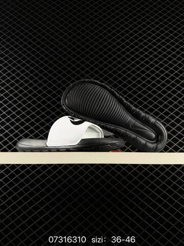Nike Benassi Swoosh Black White EU 36-46 Casual - Unisex (BS-70012)