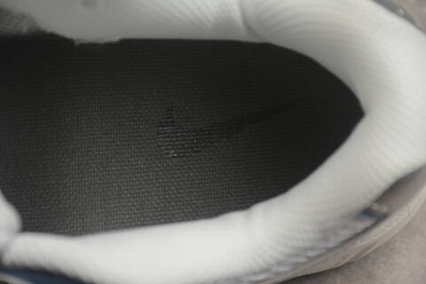 Nike V5 RNR Black White Grey Blue Running Shoe BS-59876