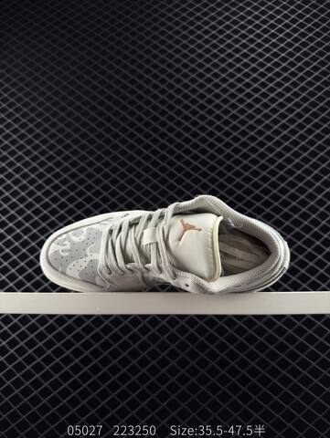 Jordan Air Jordan 1 Low SE HF1567 200 Light Grey Silver Off White Brown EU 35 5-47 5 Skate Shoe - Unisex BS-81295