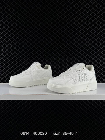 MLB Chunky Liner NY Embossed Off White Light Grey EU 35-45 Skate Shoe Skate Sneakers - Unisex
