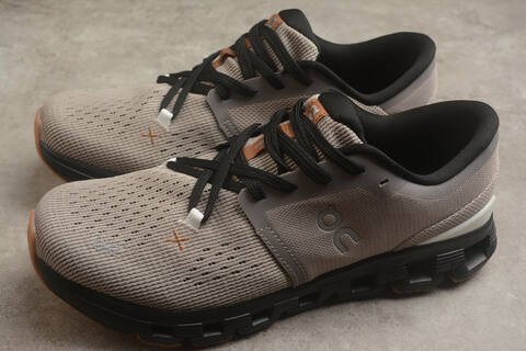 On Cloud X 4 3ME30042532 Fog Black White Gum Brown US 7 EU 40 UK 6 5 JP 25 Running Shoe Running Sneakers - Men's (BS-59781)