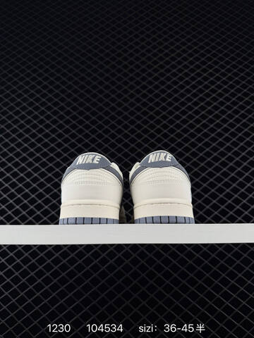 Nike SB Dunk Low Supreme Sail Black EU 36-45 Skate - Unisex (BS-73383)